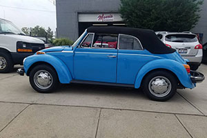 Classic Car Repair of Vintage VW Bettle